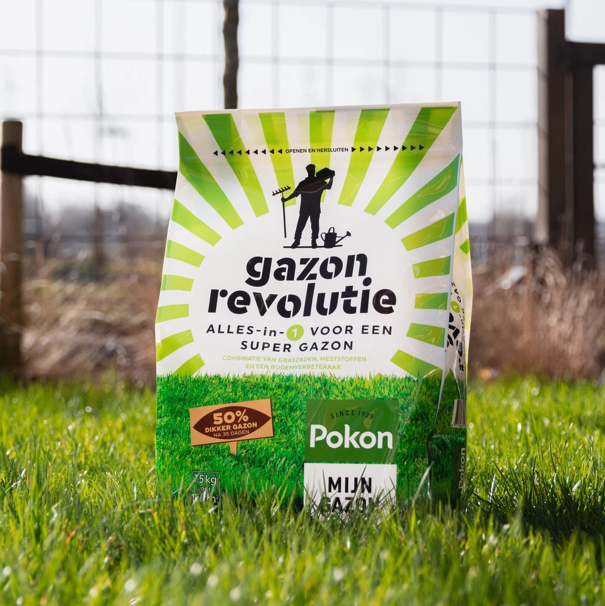 Pokon Gazon Revolutie - 2x7,5kg - Gazonmest / Graszaad / Bodemverbeteraar - Geschikt Voor 300m² - Binnen 15 Dagen Resultaat - Voordeelverpakking - Afbeelding 3