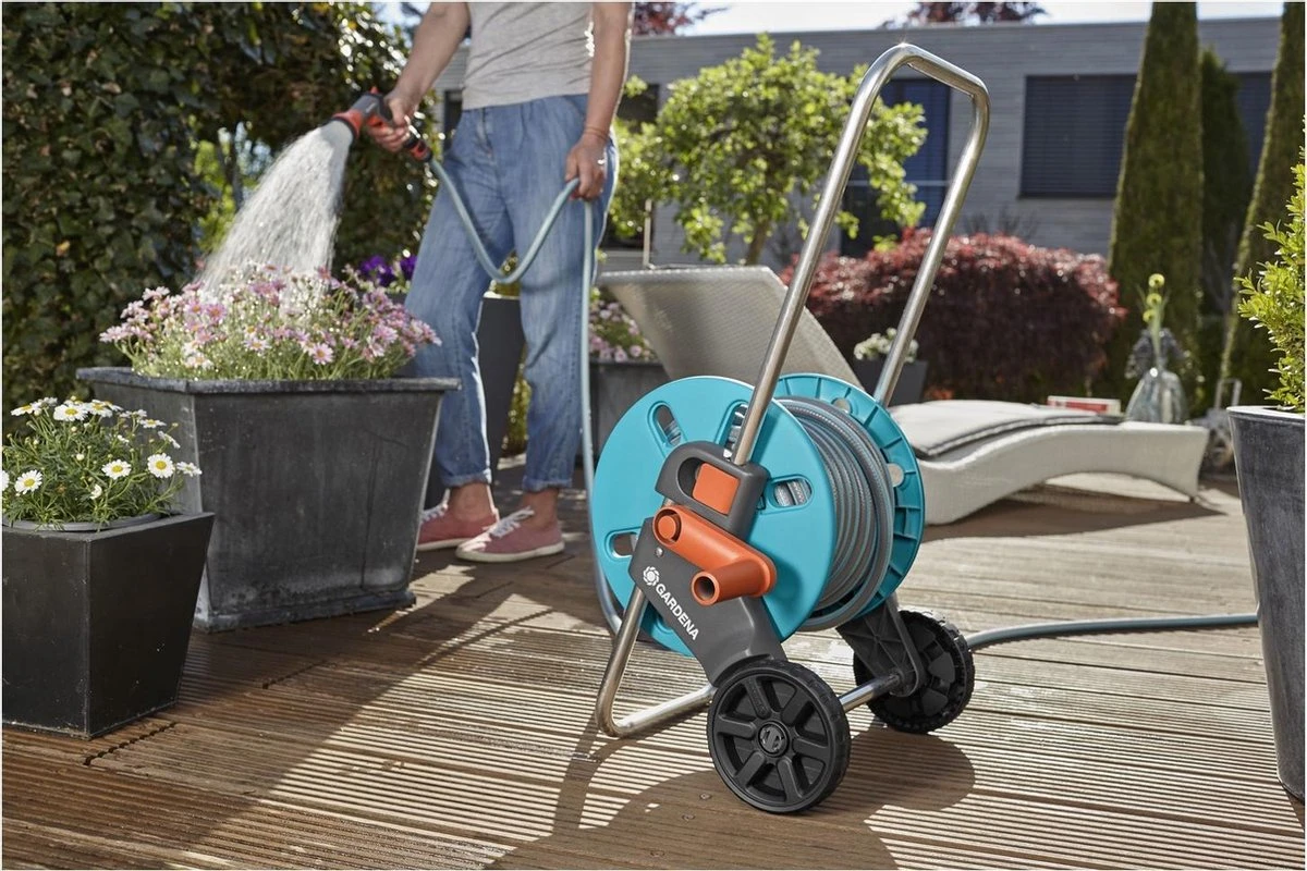 GARDENA - AquaRoll CleverRoll S Set Slangenwagen - Incl. 20 M Slang - Maximaal 40 M Opbergcapaciteit - Afbeelding 3