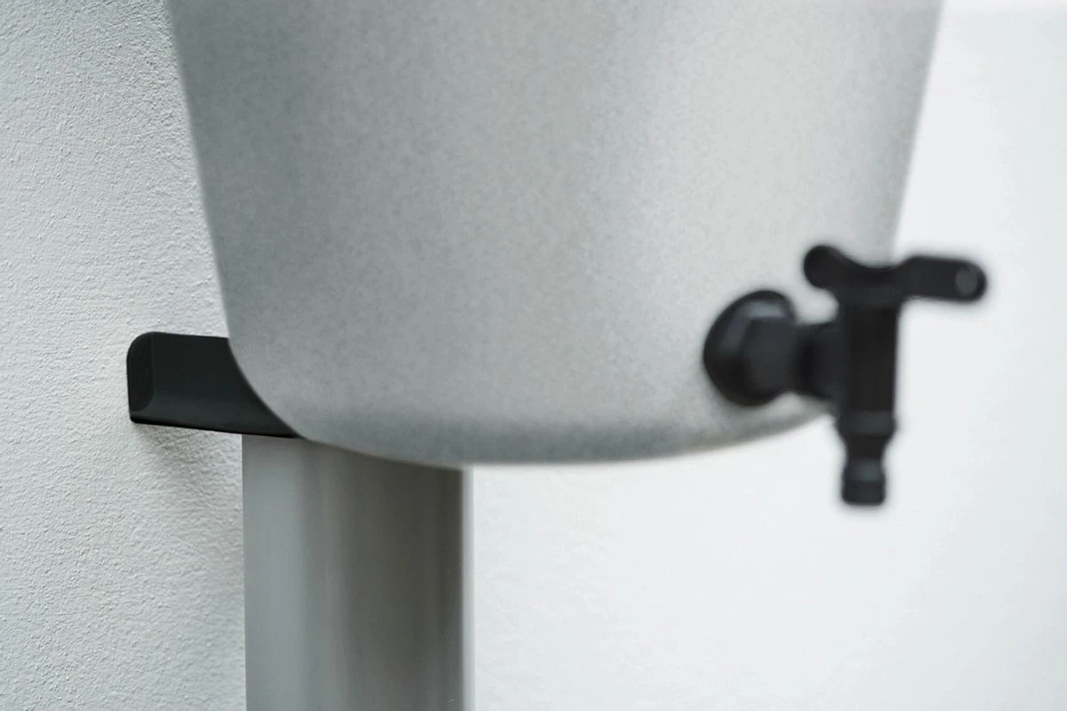 Elho Green Basics Rain Catcher 33 - Regenton Voor Balkonbuiten - Ø 33.5 X H 73.5 Cm - Grijs/Living Concrete - Afbeelding 4